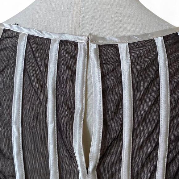 Vintage black and off white micro mesh maxi dress - Picture 7 of 7